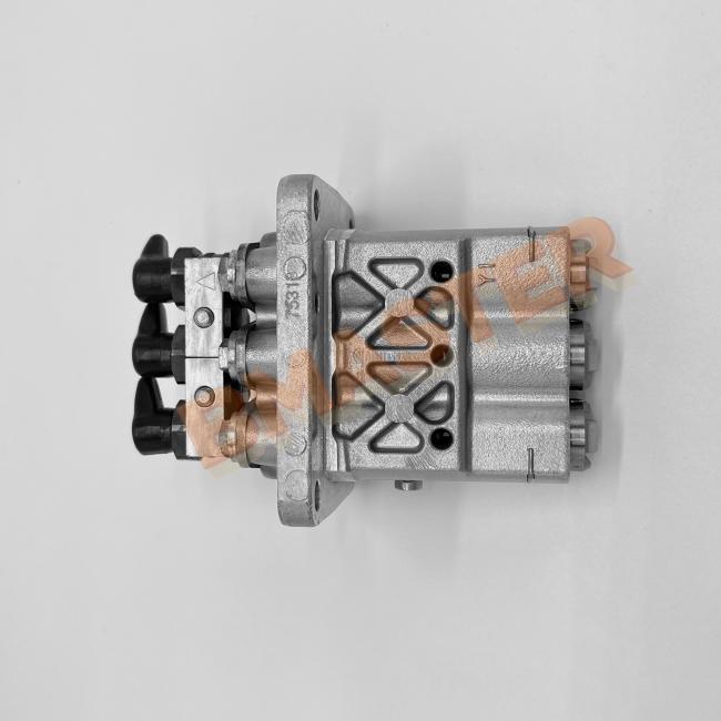 KUBOTA Fuel Injector Pump Head 1G830-51011 side view displaying internal components and mounting features