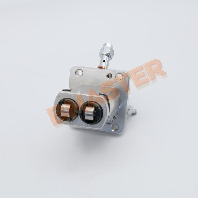 KUBOTA Fuel Injector Pump Head 1G991-51011 side view displaying mounting points and connection ports