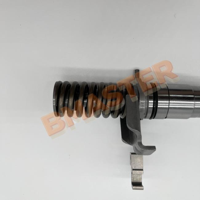 Caterpillar Fuel Injector 1278216 0R8682 side view displaying construction details and fuel connections
