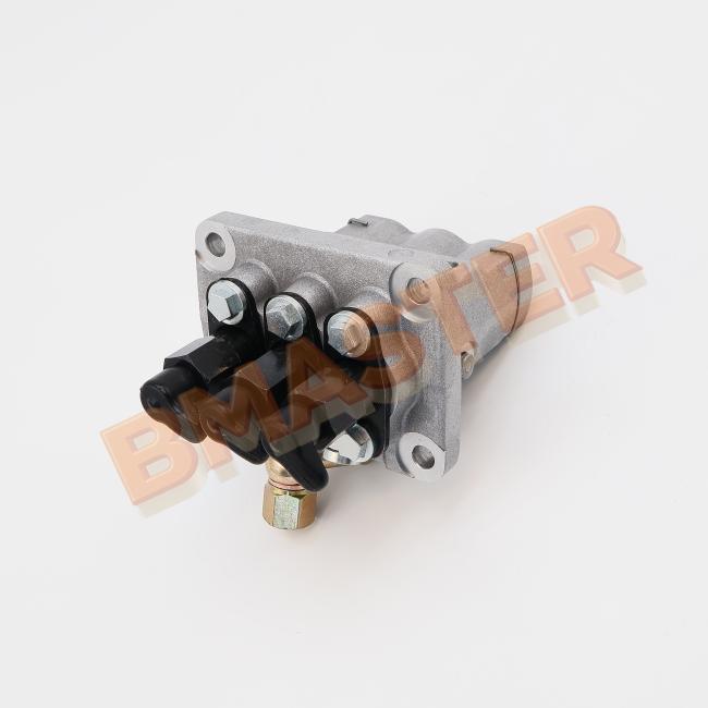 PerkiIns Fuel Injector Pump Head 1041343001 - Side View