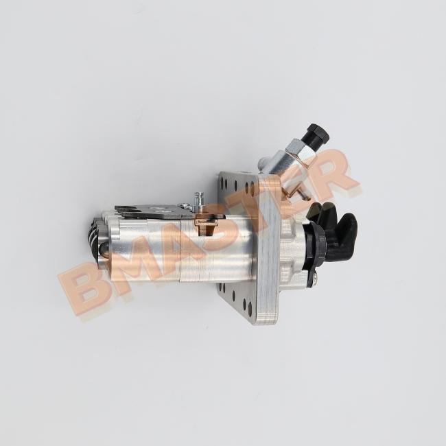 Mitsubishi fuel injection pump head 0945004150 side view