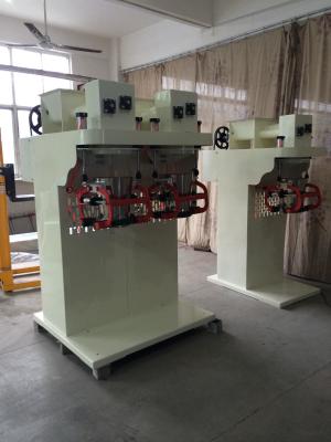 China 5 Kg Pouch Packing Powder Bagging Machine Semi Automatic Corn 3.2kw for sale