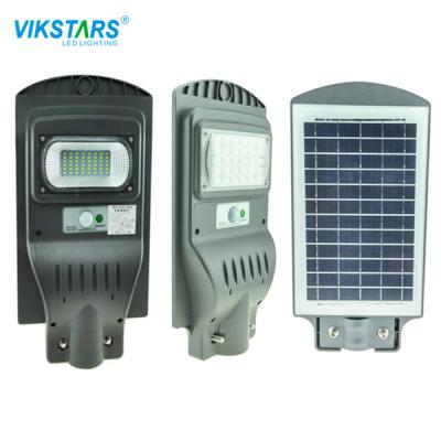 China 80pcs 40w All In One Solar Street Lights 2000lm To 12000lm IP65 Waterproof for sale