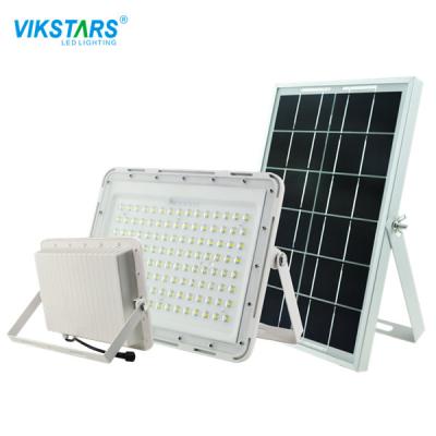 China Luz solar impermeable solar IP66 100w de Outrdoor de la luz de inundación del patio LED del jardín en venta