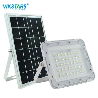 China 100lm/W LED Solar Flood Light 3.2V Input 70Ra 6000K 60W 100W for sale