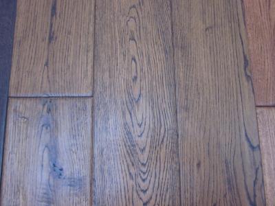 China solid oak flooring , Gunstock color Stained for sale