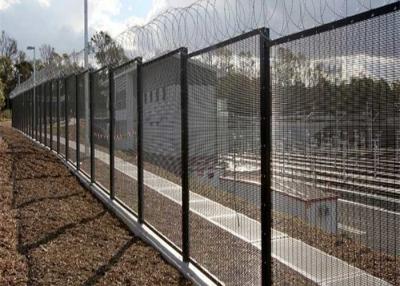 中国 ポリ塩化ビニールはH5mの学校のための反切断塀358の網の塀に塗った 販売のため