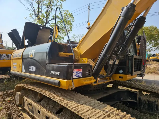 156kw Excavator Construction Machinery Cat 330d2 30 Ton Digger