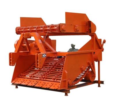 China Working D300-400mm 2.1km/H Cassava Harvesting Machine Twin Row for sale