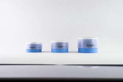 China Tarros plásticos vacíos de sellado calientes con tamaño modificado para requisitos particulares de la forma redonda de las tapas en venta