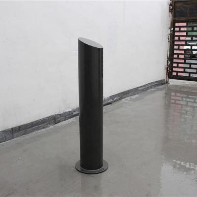 China Hot Dip Galvanized Steel Safety Bollards For Outdoor Road Safety for sale