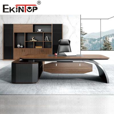 China Los muebles de oficinas de madera sólidos modificados para requisitos particulares fijan el sistema moderno del gabinete de fichero del escritorio del estilo en venta