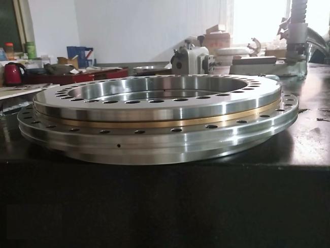 YRT260 Rotary table bearing 260x385x55mm used in millings heads