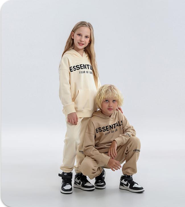 Wholesale Long Sleeve Sport T Shirt Pants Custom Kids Sweatshirts and Hoodies Kids Sweat Suits Toddler Boys and Girls Clothing Sets Cotton Ess Letter