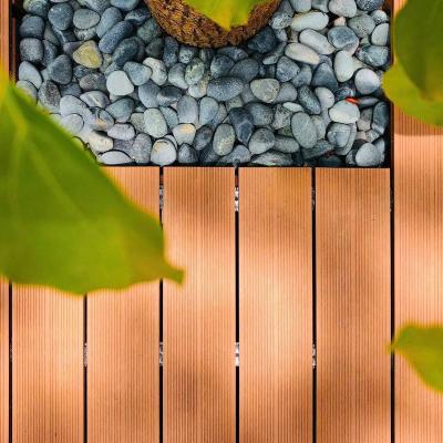 China Outdoor Composite Lumber Decking Boards Fireproof Embossed Surface for sale