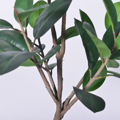 中国 屋内屋外の装飾、鉢植えのフェイクツリー、プラスチック植物、人工樹木、フェイクゴムの木、家の装飾、オフィス、リビングルーム用 販売のため