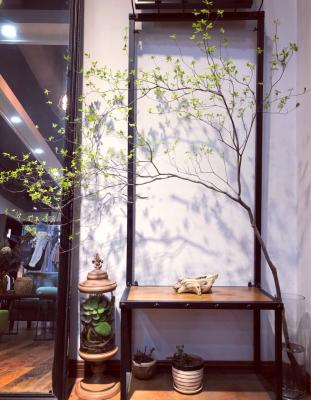 中国 掛かる鐘の植物の人工的なツリー ブランチの芸術の屋内装飾 販売のため