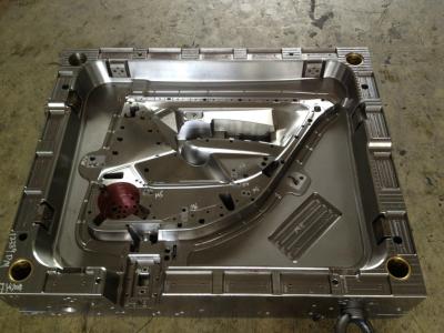 China Customized 1.2738 Steel Automotive Injection Mold For Door Panel for sale