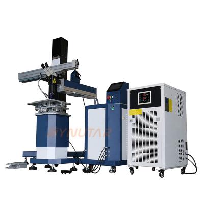 Chine Machine de soudage laser à moule CNC de 200W / 300W pour la réparation de moules plus gros à vendre