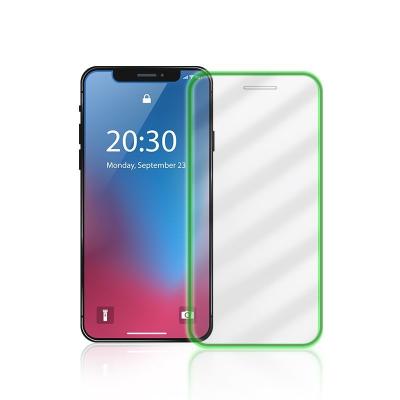 China Luminoso protetor de tela de vidro temperado brilhante para iphone 12 moldura fluorescente à venda
