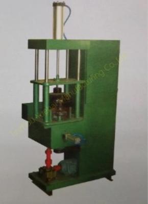 China 1200Kg LPG Cylinder Cleaning Rust Removing Machine By Polishing for sale