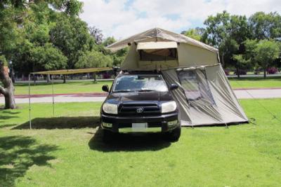China Large Capacity Off Road Roof Top Tent With 420D Oxford Flysheet Fabric for sale