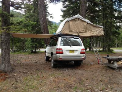 China Movable 4x4 Roof Rack Awning Integrated Structure UV Resistance And Waterproof for sale