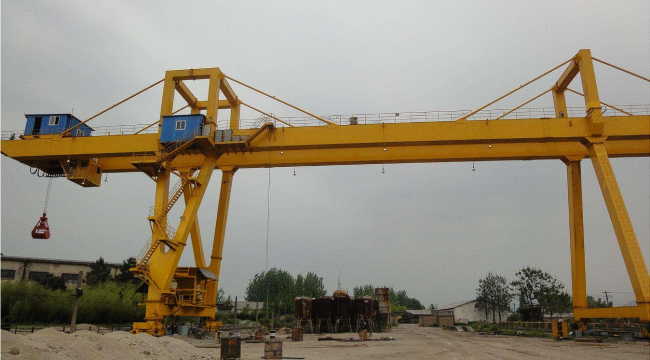 Grab bucket applications in various industries
