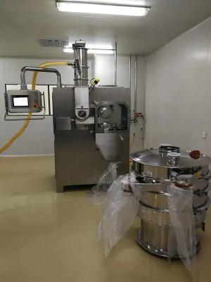 中国 Roller Compactor Machine Pharmaceutical Dry Powder Granulator 販売のため
