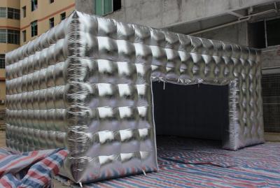 China Grande barraca inflável personalizada da tira, barraca inflável exterior do partido à venda