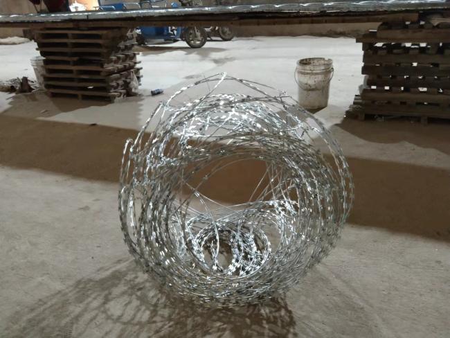 flat wrape razor wire