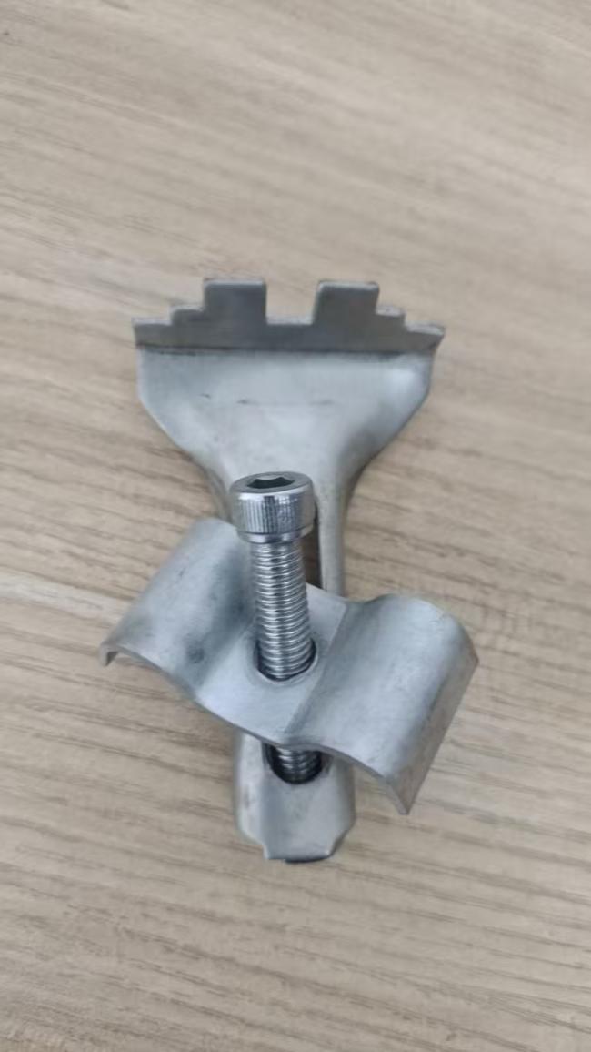 clips for grating