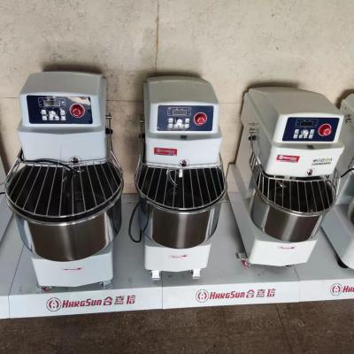 China 120r/Min Cast Iron Bakery Spiral Dough Mixer 12kg Capacity for sale