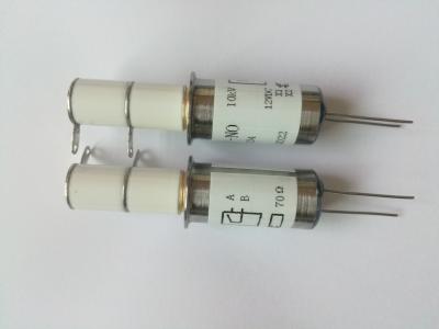 中国 RF SPST-ON JPK47Aの高圧真空のリレーDC8KV 12A現在のコイルの電圧26.5VDC 販売のため