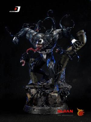China Custom Spider Man Resin Statue Spiderman Vs Venom for sale