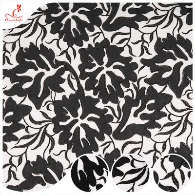 China Customized Water Soluble Lace Guipure Lace Border Flower Embroidery Lace Trimming en venta