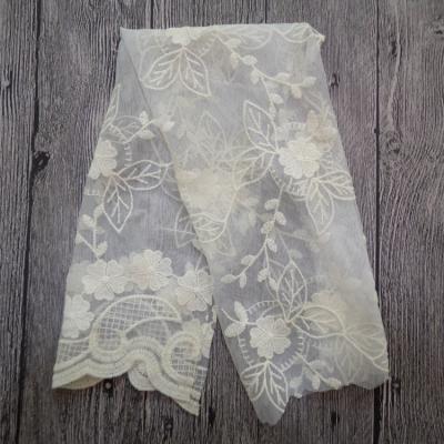 China White Embroidered Mesh Ivory Floral Lace Fabric , 130cm Wide Cotton Lace Dress Fabric for sale