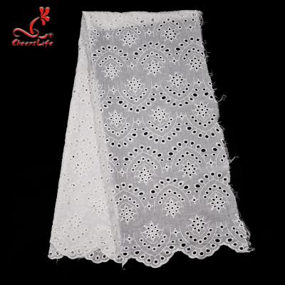 China 2019 Hot White Cotton Fabrics Embroidered Lace Fabric For Bridal à venda
