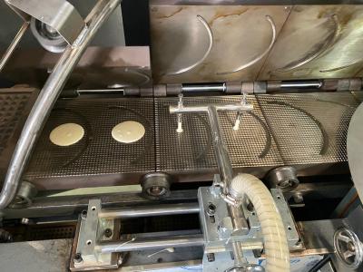 Chine Chaîne de production multifonctionnelle du cornet de crème glacée 4.37kw pour l'usine de casse-croûte à vendre