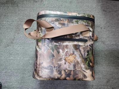 China Camo Soft Insulated Cooler Lunch Bag Backpack With Leak Proof Zipper for sale