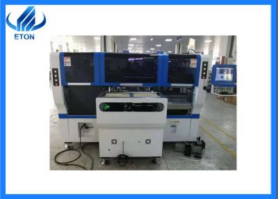 China Máquina de montagem de chips LED SMD Máquina de produção de luz LED com sistema de visão à venda
