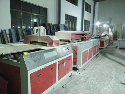 China 18.5KW Extruder Power PVC Window Profile Extrusion Line , PVC Profile Production Line BS-180 for sale