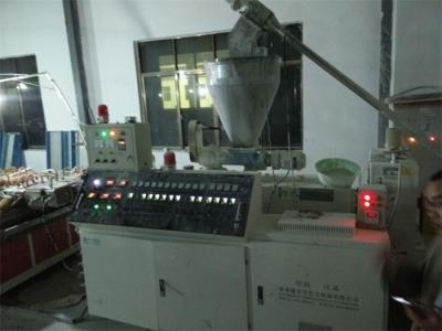 China Easy Operation Plastic Profile Production Line PLC Control System High Output for sale