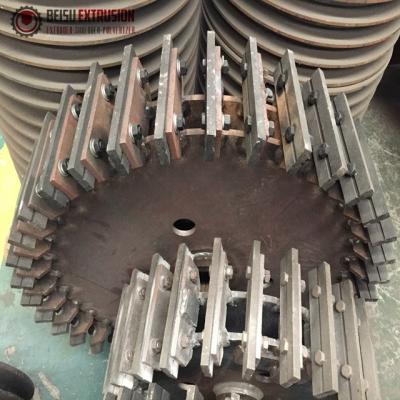 China 30mesh Rotary And Fixed Pulverizer Blade Plastic Machine Parts for sale