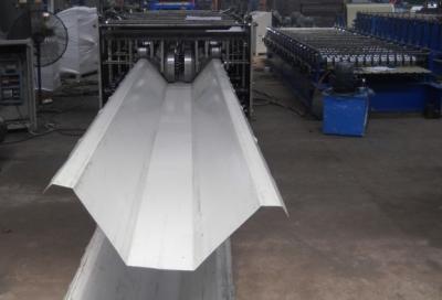 中国 K - 機械を形作る機械7.5KW屋根瓦ロールを形作る切妻屋根のパネル ロール 販売のため