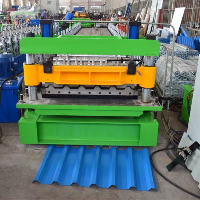 China 22 Gauge Galvanized Metal Sheet R72 R101 Lamina Roof Panel Roll Forming Machine for sale