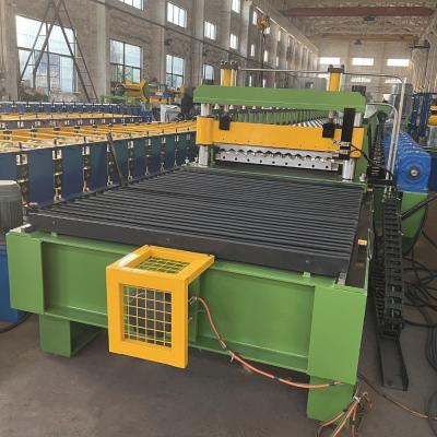 中国 40M/Minは0.3mmの厚さの機械を形作る屋根ロールを波形を付けた 販売のため