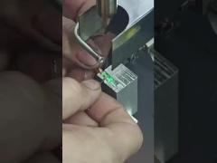 Máquina de solda de conectores