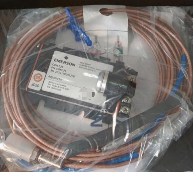 EPRO PR6423/10R-030 eddy current sensor with reverse-mount probe and cable connector