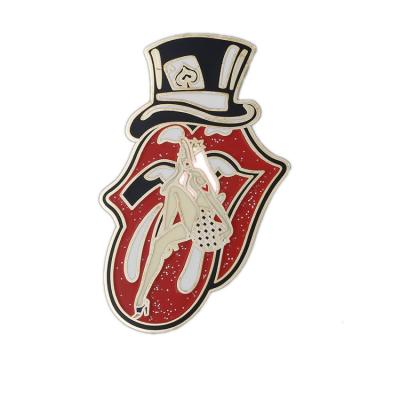 China Insignias personalizadas de lanzamiento de pulido del esmalte de Unicorn Enamel Pins Badges Plated del estilo del corazón en venta